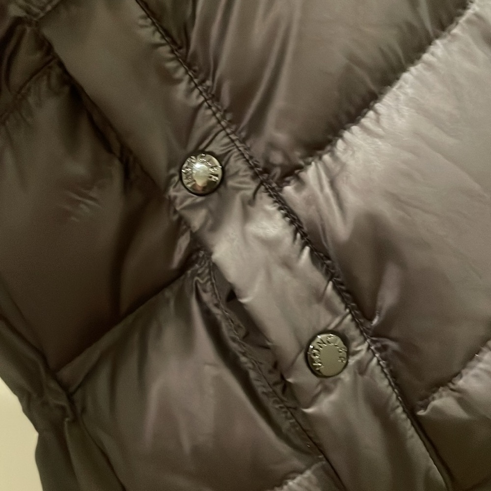 Moncler Drawstring-Back Puffer Jacket “Chambly” L… - image 7